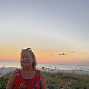 Meet your Posher, Michele